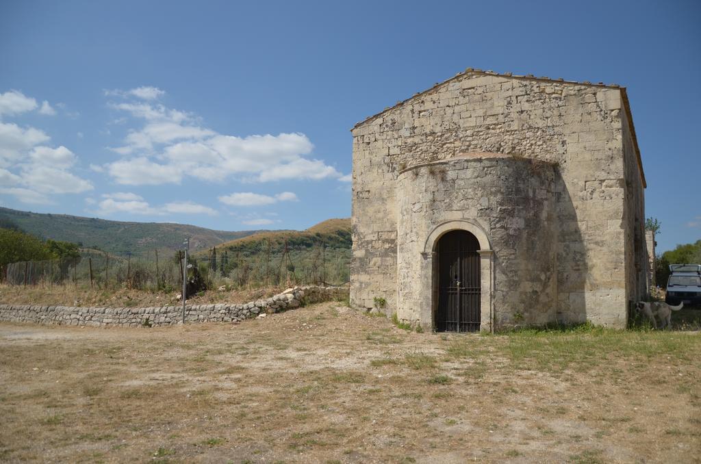 Le Case Di S. Andrea Buccheri Exteriér fotografie